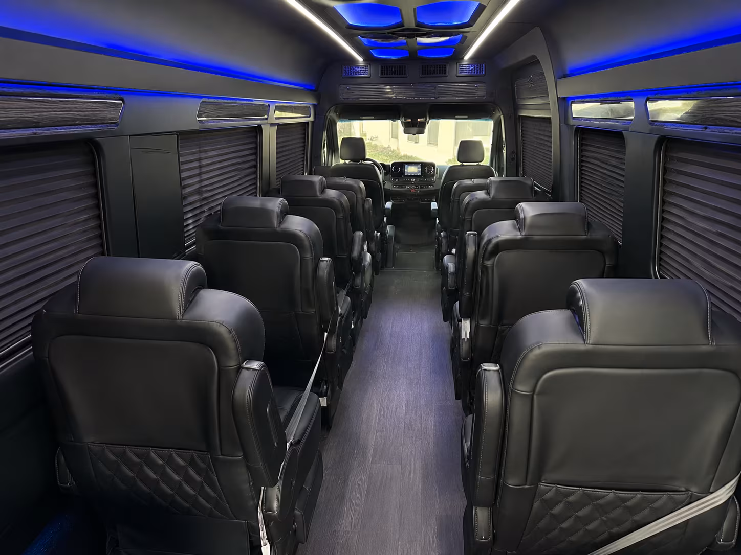 arrange transportation for your next bachelor or bachelorette party 4