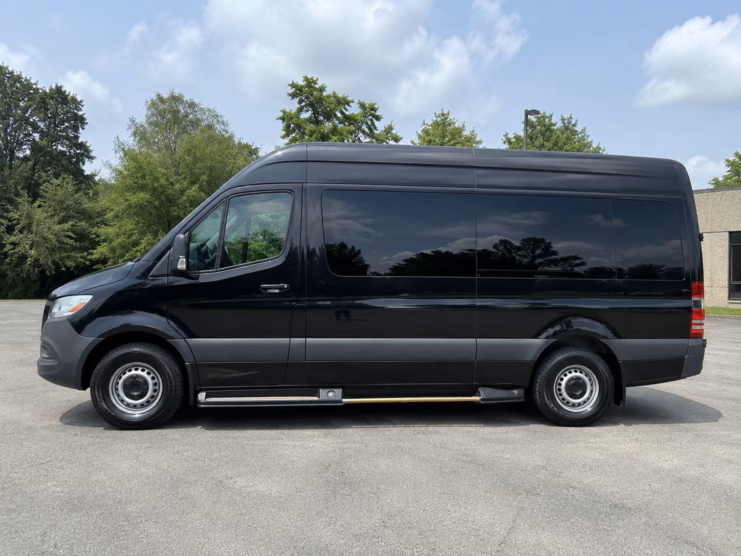arrange transportation for your next bachelor or bachelorette party 5