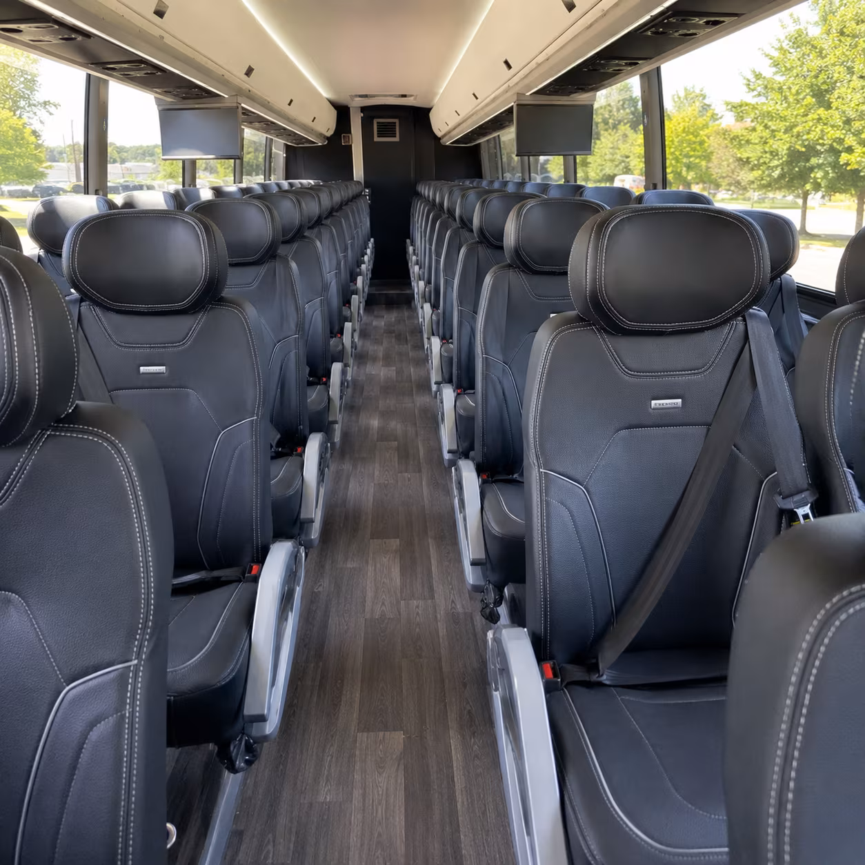 arrange transportation for your next convention or trade show 1