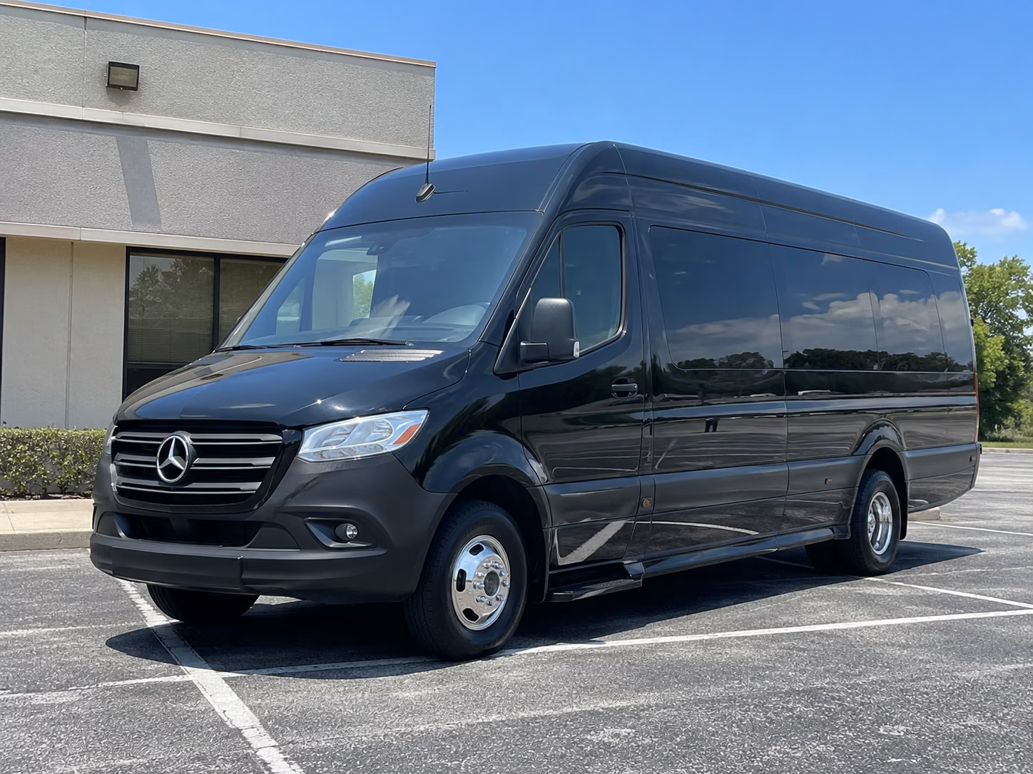 arrange transportation for your next corporate event 2