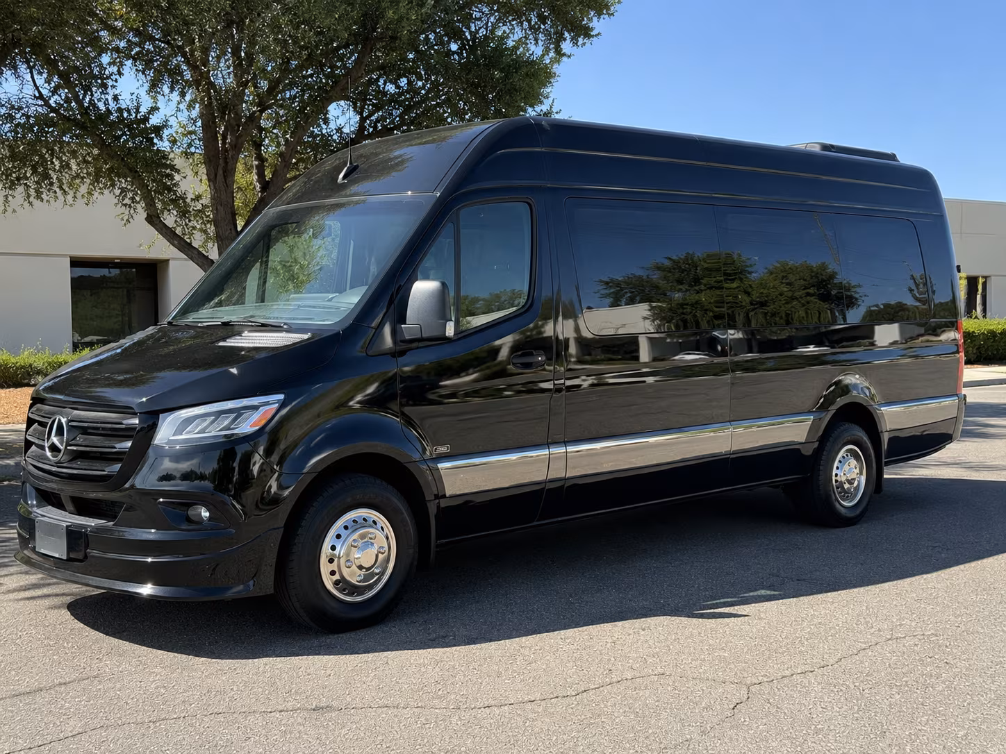 arrange transportation for your next corporate event 4