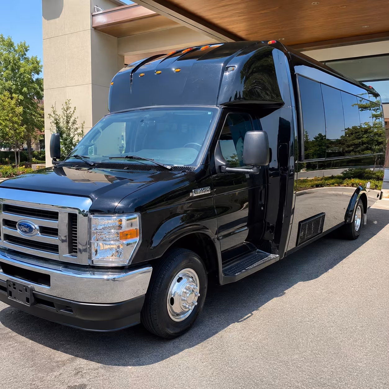 corporate airport transfer buses between lancaster and lax or bur