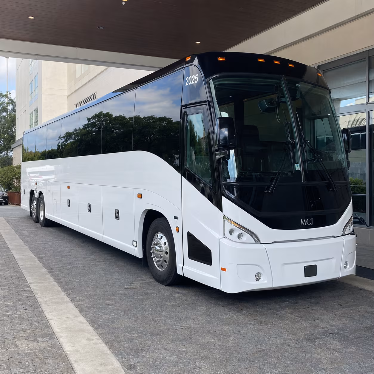 lancaster 54 passenger charter bus