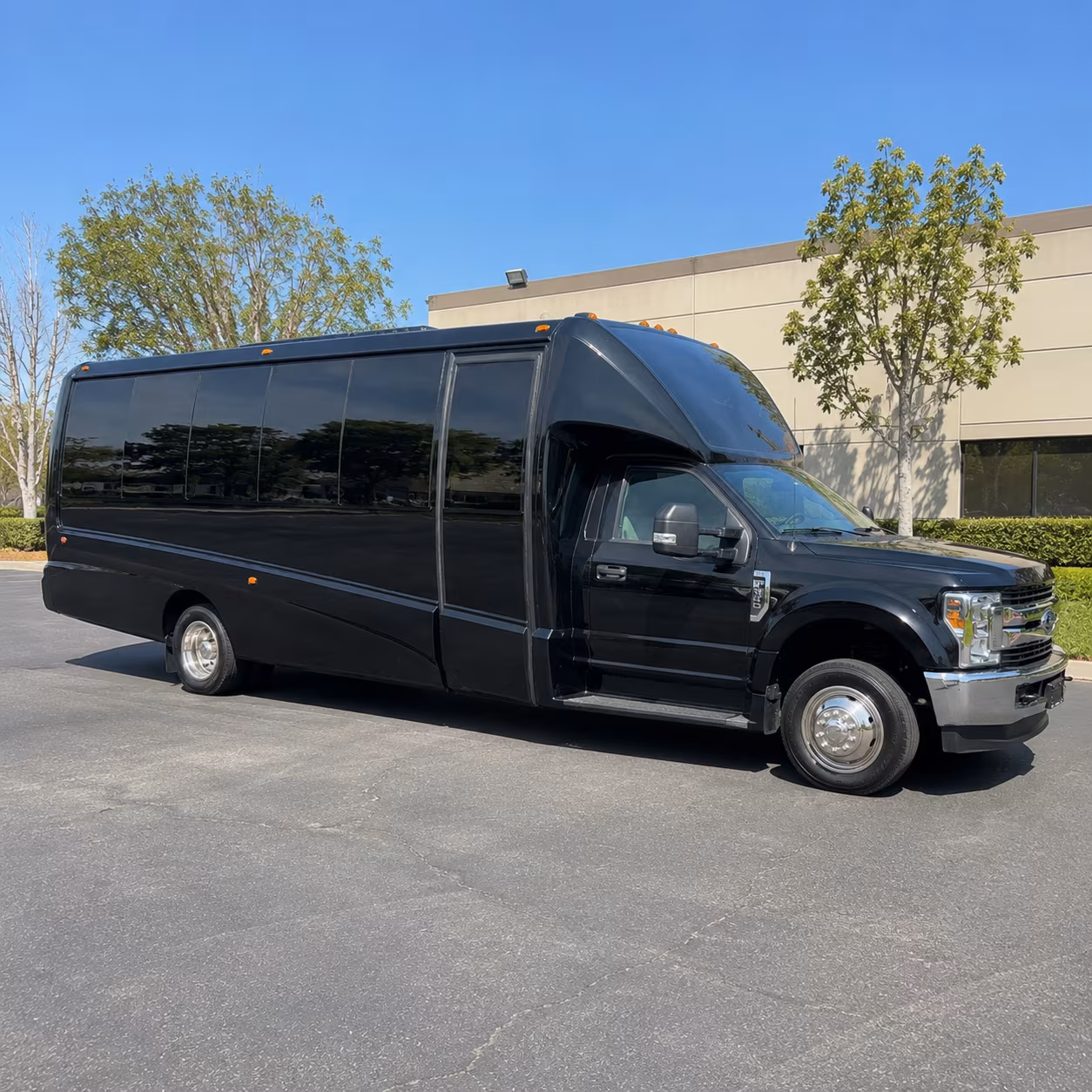 lancaster quinceanera sweet 16 party bus rental